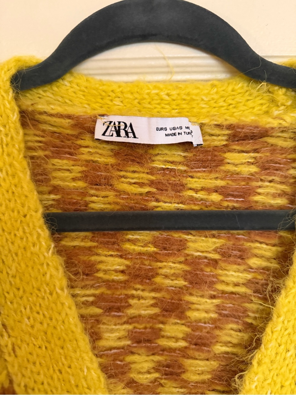 Zara Yellow and Brown Cropped V-Neck Button Cardigan Sweater Size S - Picture 4 of 6